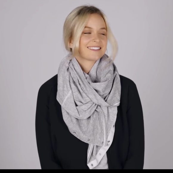 Vinyasa Scarf - Picture 2 of 8